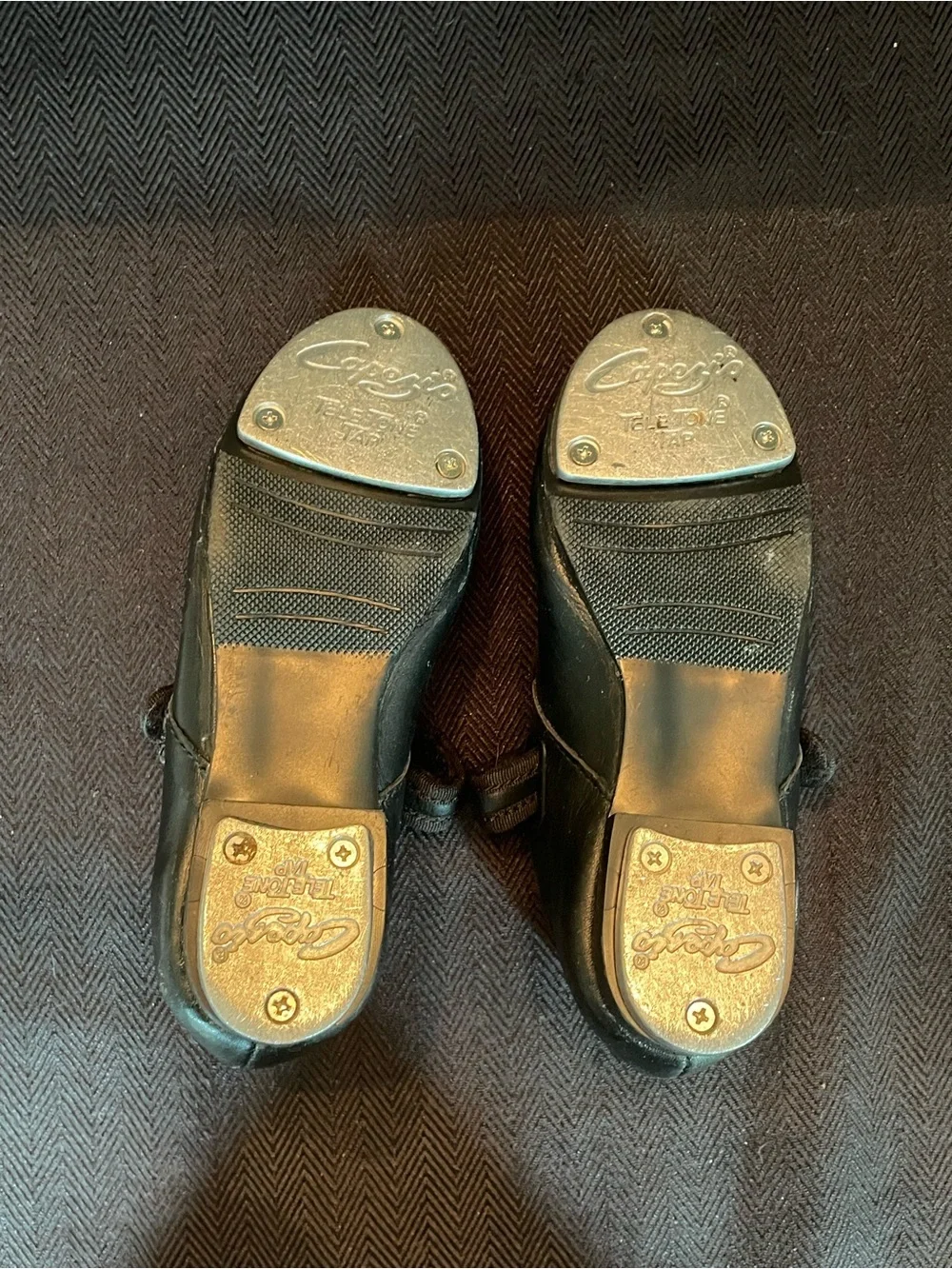 Capezio tap shoes girls size 9-1/2 M